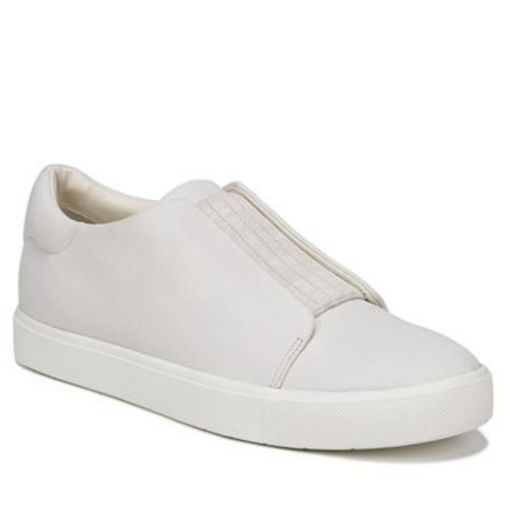 Vince Cantara Slip On Sneakers Size 9
